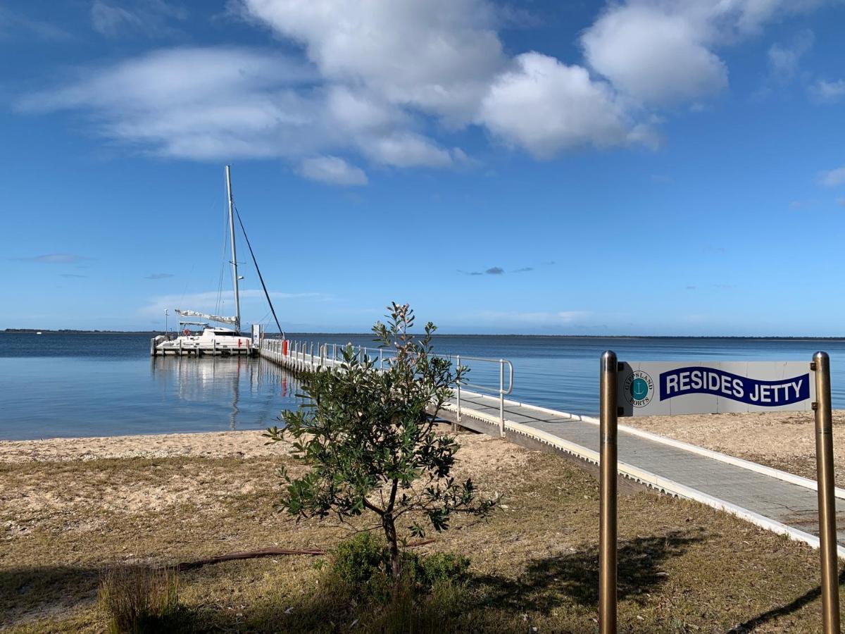 Swan Cove Beachfront Raymond Island Exterior photo